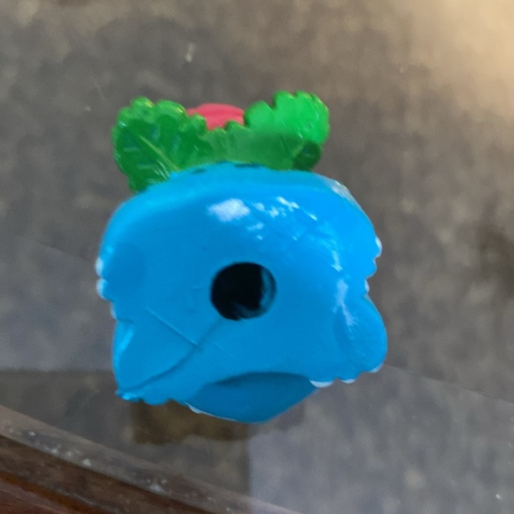 Vintage Pokemon Ivysaur PokeBall 1999 - Picture 6 of 7